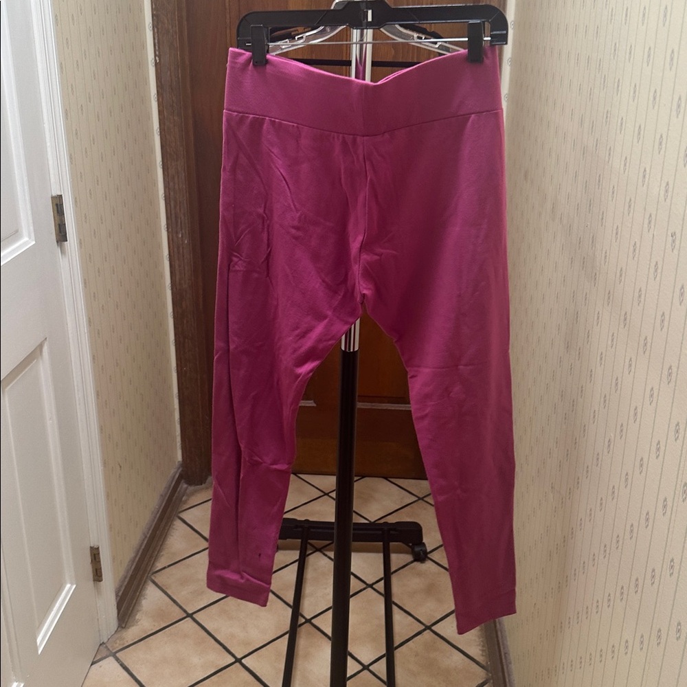 Logo Layers Leggings NWOT Small Petite - Picture 3 of 3